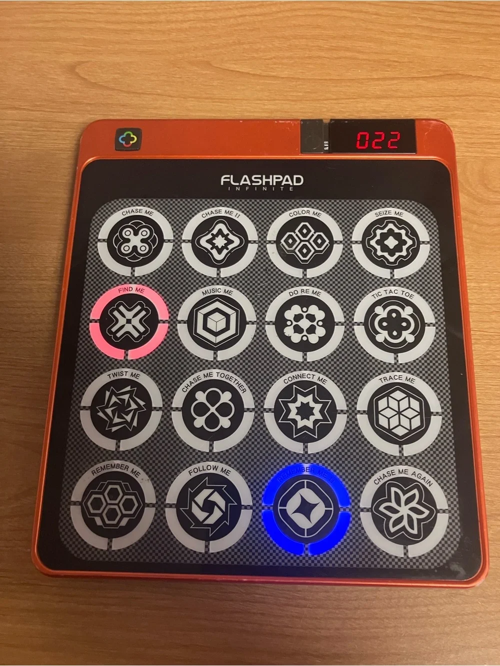 Infinite Electronic Memory Game - Pink and Orange flashpad